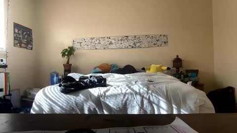 Cloud9 online show from 12-12-24, 06:42