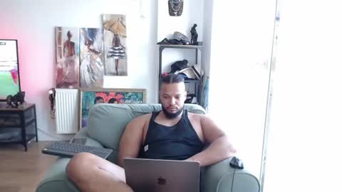 Snapshot of 0_kingsley chatting on 06-17-26, 04:59 Kingsley online show from 06-17-26, 04:59