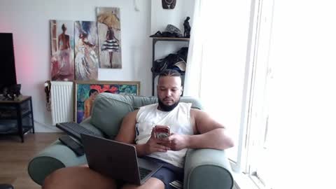 Snapshot of 0_kingsley chatting on 06-18-26, 07:19 Kingsley online show from 06-18-26, 07:19