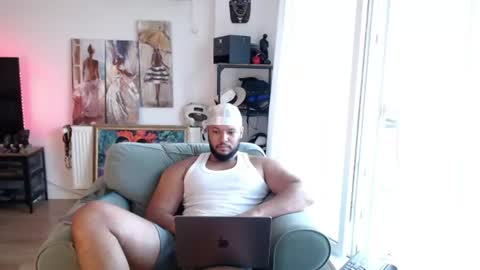 Snapshot of 0_kingsley chatting on 07-13-26, 03:42 Kingsley online show from 07-13-26, 03:42