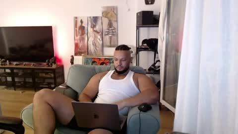 Snapshot of 0_kingsley chatting on 07-14-26, 11:21 Kingsley online show from 07-14-26, 11:21