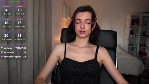 Olivia online show from 02-06-26, 11:52