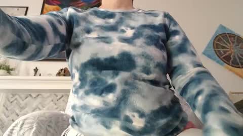 Aurora Willows online show from 02-02-26, 07:45