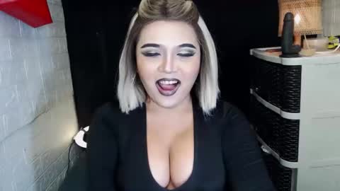 Snapshot of 12inchsexyanacodats chatting on 02-14-26, 12:51 sexy kia online show from 02-14-26, 12:51