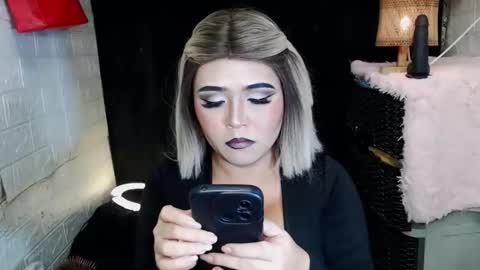 Snapshot of 12inchsexyanacodats chatting on 02-26-26, 01:04 sexy kia online show from 02-26-26, 01:04