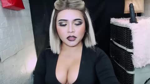 Snapshot of 12inchsexyanacodats chatting on 04-05-26, 12:41 sexy kia online show from 04-05-26, 12:41