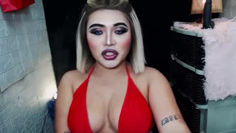 Snapshot of 12inchsexyanacodats chatting on 04-17-26, 12:35 sexy kia online show from 04-17-26, 12:35