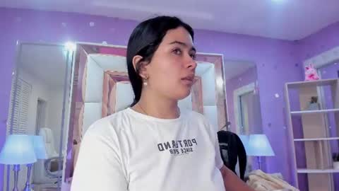 Snapshot of 15_scarlette chatting on 06-17-26, 03:09 Scarlette online show from 06-17-26, 03:09