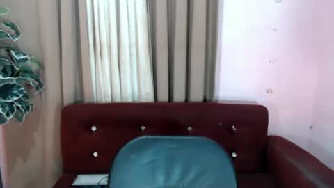 Snapshot of 18_nicole chatting on 06-22-26, 04:59 barbie online show from 06-22-26, 04:59