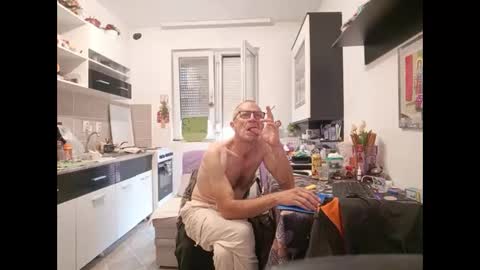 1973man online show from 06-09-26, 10:38
