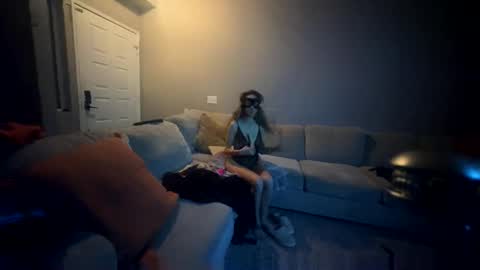 Snapshot of 1980latinocouple chatting on 03-02-25, 07:21 1980latinocouple online show from 03-02-25, 07:21