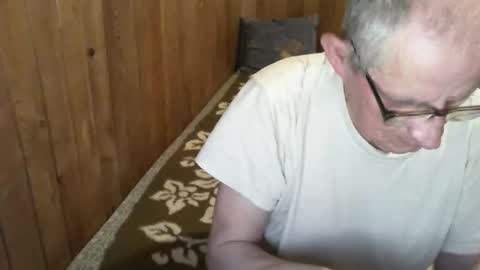 19georg54 online show from 04-01-26, 07:00