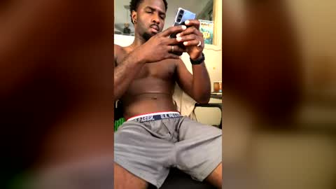 Snapshot of 1amwerave chatting on 06-18-26, 10:47 1amwerave online show from 06-18-26, 10:47