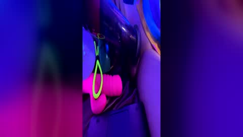 Crimsonstud online show from 06-18-26, 06:02