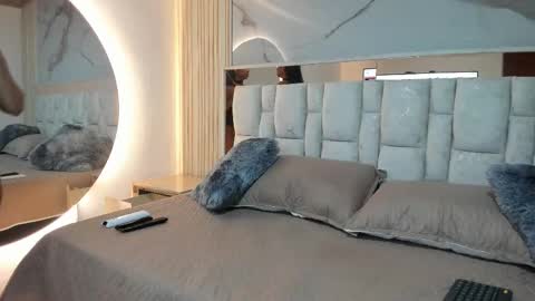 Luisa online show from 03-23-26, 12:20