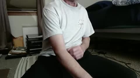 1xy2z online show from 12-18-25, 01:17