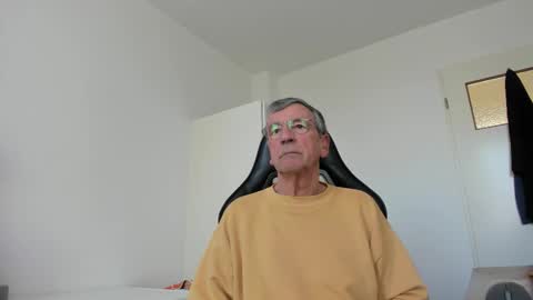 Henk online show from 03-05-26, 03:08