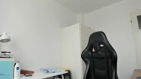 Henk online show from 03-21-26, 11:59