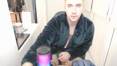 Alex online show from 02-14-25, 09:53