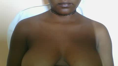 Snapshot of 20twentythree3 chatting on 01-10-26, 09:30 noface online show from 01-10-26, 09:30