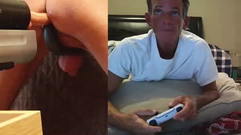 Snapshot of 2tiredoftoys chatting on 07-31-26, 08:41 2tiredoftoys online show from 07-31-26, 08:41