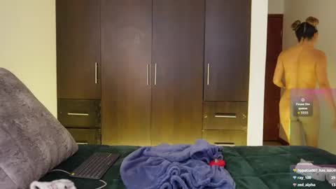 independent model online show from 06-29-26, 10:26