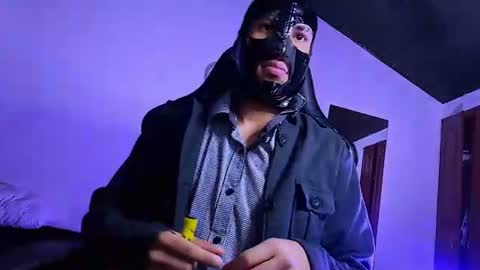 E V I L online show from 06-10-26, 11:24