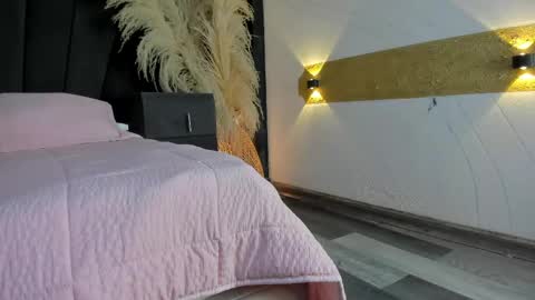 3X NAXAA online show from 05-16-26, 01:10