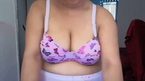 Sexy-Gujju online show from 07-28-26, 11:17