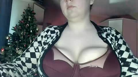 6_dream_9 online show from 05-31-26, 12:01