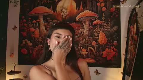 B R I E L A  online show from 05-15-26, 06:15
