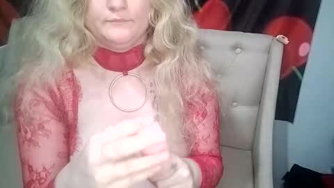 6redhotbunnie9 online show from 11-09-25, 06:12