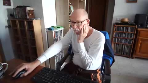  Papi  online show from 04-13-26, 05:07