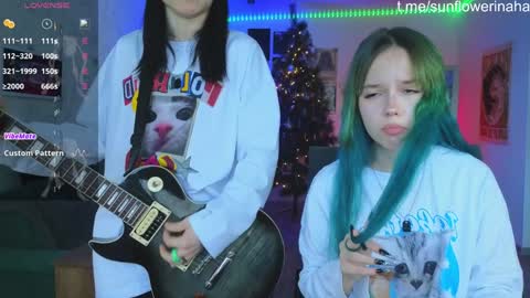 Cornelia and Dante online show from 12-07-24, 06:54