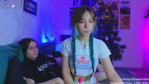 Cornelia and Dante online show from 01-03-25, 03:27