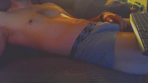 Snapshot of 87johnny chatting on 05-22-26, 10:48 87johnny online show from 05-22-26, 10:48