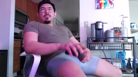 Snapshot of 8888_5555 chatting on 02-11-26, 11:54 Antonio online show from 02-11-26, 11:54