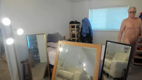 Snapshot of 88melter chatting on 02-23-26, 08:28 88melter online show from 02-23-26, 08:28