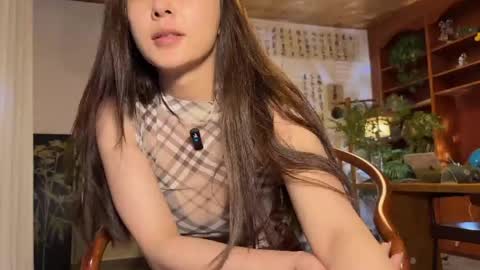 lily online show from 05-08-26, 06:52
