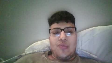 Butterfly boy online show from 12-31-24, 07:31