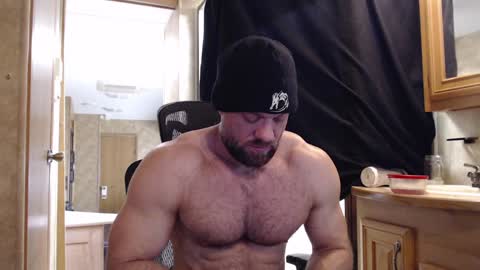9 fat inches online show from 02-07-25, 07:49