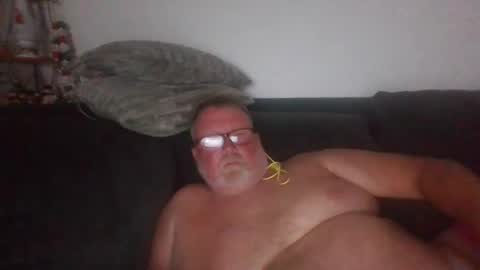 9gecko696969 online show from 12-22-24, 10:49