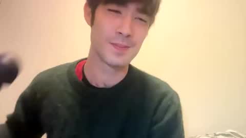 Snapshot of 9thislandd chatting on 12-20-25, 02:13 9thislandd online show from 12-20-25, 02:13