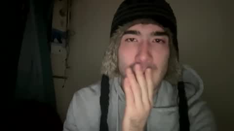 Snapshot of 9thislandd chatting on 03-05-26, 01:51 9thislandd online show from 03-05-26, 01:51