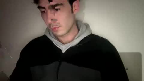 Snapshot of 9thislandd chatting on 03-08-26, 09:02 9thislandd online show from 03-08-26, 09:02