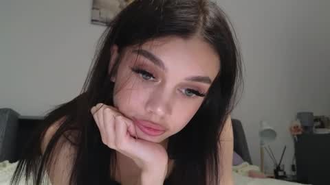 KARINA online show from 04-07-26, 01:22