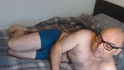 God Zeus online show from 04-06-26, 05:52