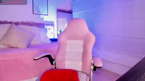 Snapshot of _abby_23_ chatting on 03-25-26, 01:06 Aby online show from 03-25-26, 01:06