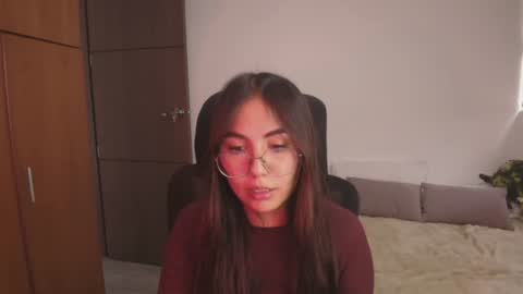 Snapshot of _abbyyyy_ chatting on 07-24-26, 03:54 abby 3 online show from 07-24-26, 03:54