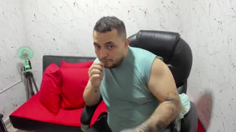 Snapshot of _ace_ventura chatting on 05-29-26, 02:20 ---- online show from 05-29-26, 02:20